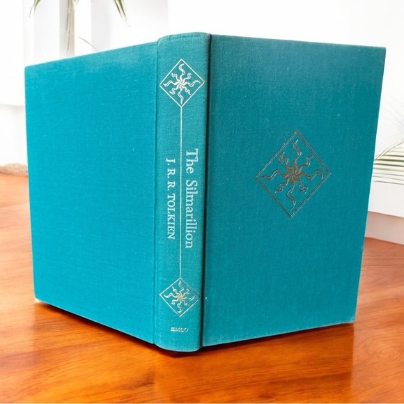 VINTAGE 1977 First American Edition — The Silmarillion by J.R.R. Tolkien - Picture 4 of 13